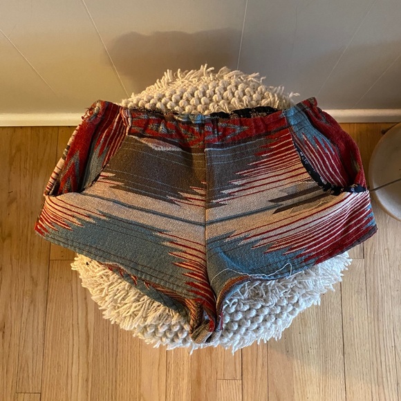 Stone Cold Fox Aztec Shorts - Picture 7 of 9